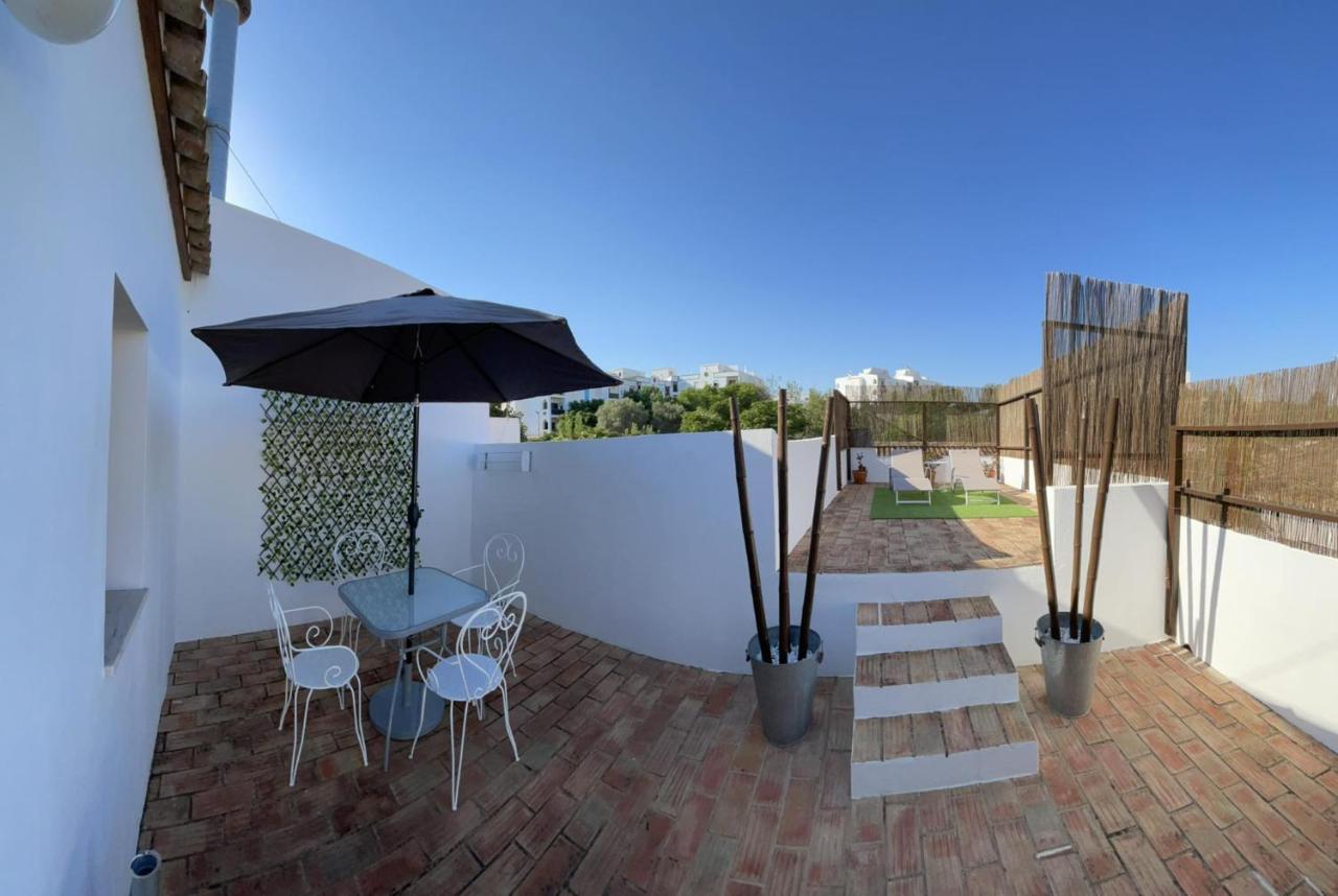 Alma N' Sleep Apartment Almancil Bagian luar foto